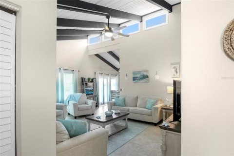 Casa en alquiler en Sarasota, Florida, 2 dormitorios, 96.8 m2 № 1647793 - foto 6