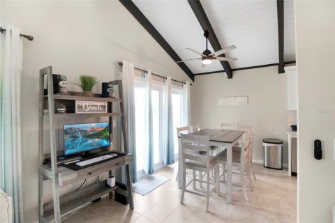 Casa en alquiler en Sarasota, Florida, 2 dormitorios, 96.8 m2 № 1647793 - foto 29