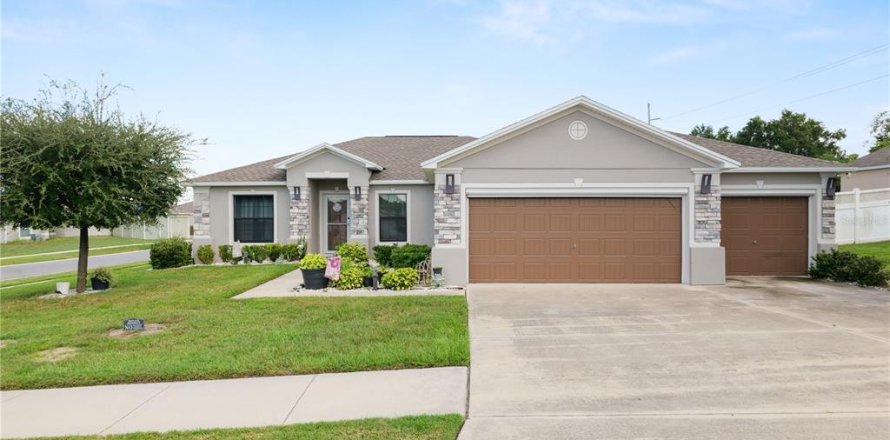 Casa en Haines City, Florida 3 dormitorios, 128.21 m2 № 2383766