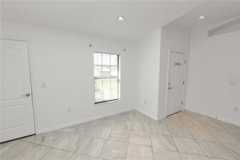 Casa en venta en Haines City, Florida, 3 dormitorios, 128.21 m2 № 2383766 - foto 10