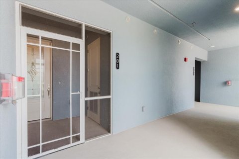 Condominio en venta en Venice, Florida, 3 dormitorios, 167.41 m2 № 1819060 - foto 9