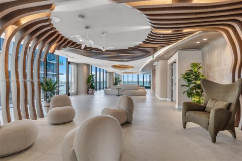 Condo in Miami, Florida, 2 bedrooms  № 1968449 - photo 6