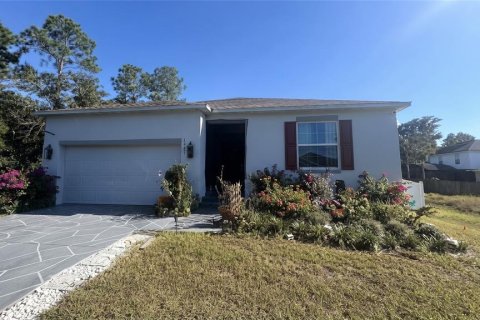 Villa ou maison à louer à Poinciana, Floride: 3 chambres, 133.69 m2 № 2415389 - photo 2