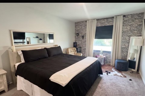 Villa ou maison à louer à Poinciana, Floride: 3 chambres, 133.69 m2 № 2415389 - photo 12