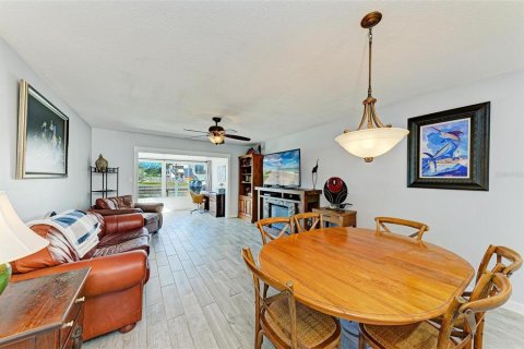 House in Bradenton, Florida 2 bedrooms, 105.44 sq.m. № 1680478 - photo 20