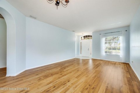 House in Merrit Island, Florida 3 bedrooms, 172.98 sq.m. № 1829690 - photo 5