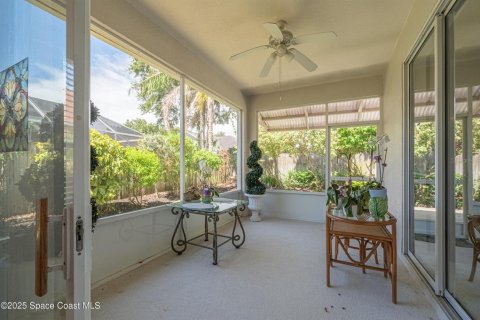 House in Merrit Island, Florida 3 bedrooms, 172.98 sq.m. № 1829690 - photo 24