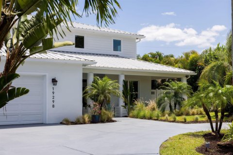 House in Jupiter, Florida 5 bedrooms, 349.41 sq.m. № 2245624 - photo 5