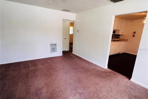 Condo in Maitland, Florida, 2 bedrooms  № 2230708 - photo 3