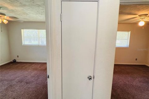 Condo in Maitland, Florida, 2 bedrooms  № 2230708 - photo 8