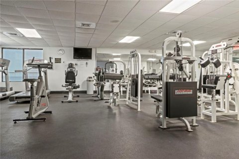 Condominio en alquiler en Hollywood, Florida, 3 dormitorios, 154.22 m2 № 995990 - foto 1