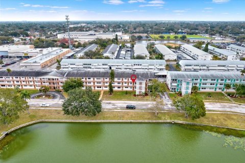 Copropriété à vendre à Saint Petersburg, Floride: 1 chambre, 56.67 m2 № 2142957 - photo 29
