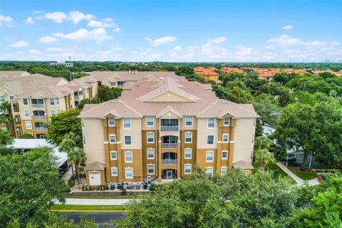 Condo in Orlando, Florida, 3 bedrooms  № 1817459 - photo 1