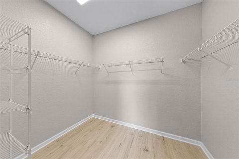 Condo in Orlando, Florida, 3 bedrooms  № 1817459 - photo 10