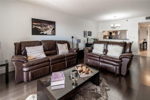 Condominio en venta en Pompano Beach, Florida, 2 dormitorios, 129.97 m2 № 2260498 - foto 13