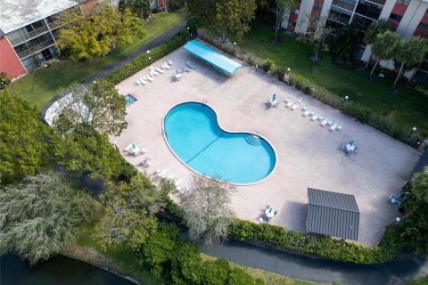 Condominio en venta en Pompano Beach, Florida, 2 dormitorios, 129.97 m2 № 2260498 - foto 8