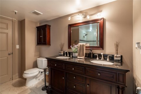 Condominio en venta en Pompano Beach, Florida, 2 dormitorios, 129.97 m2 № 2260498 - foto 21