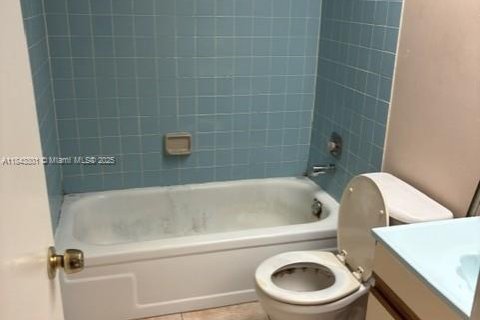 Adosado en venta en Homestead, Florida, 2 dormitorios, 104.05 m2 № 1838630 - foto 4