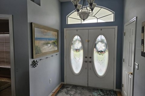 House in Weeki Wachee, Florida 2 bedrooms, 158.68 sq.m. № 1899394 - photo 5