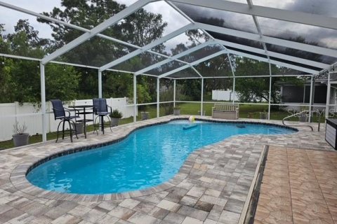 House in Weeki Wachee, Florida 2 bedrooms, 158.68 sq.m. № 1899394 - photo 23