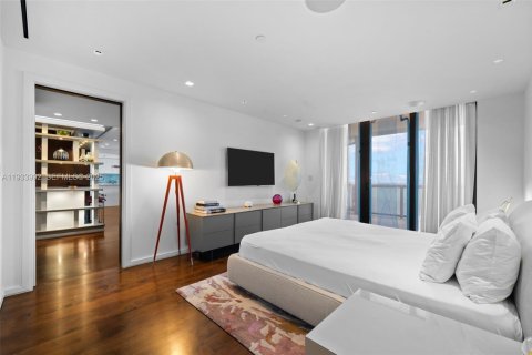 Condominio en venta en Bal Harbour, Florida, 3 dormitorios, 300.07 m2 № 1993295 - foto 11