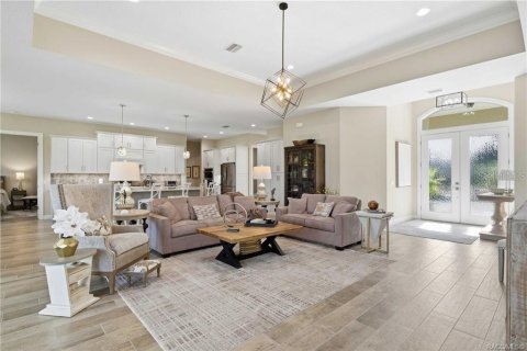 House in Lecanto, Florida 3 bedrooms, 236.9 sq.m. № 2121271 - photo 7