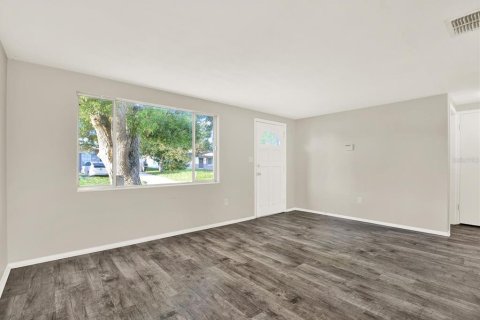 Casa en venta en Port Richey, Florida, 2 dormitorios, 71.35 m2 № 1909557 - foto 2