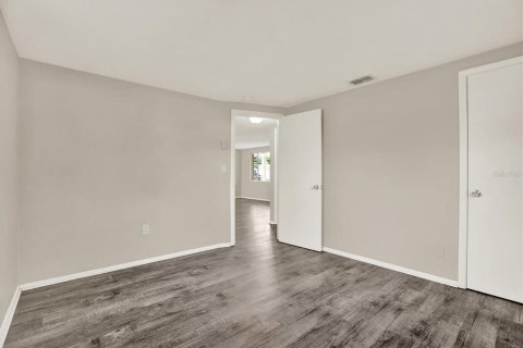 Casa en venta en Port Richey, Florida, 2 dormitorios, 71.35 m2 № 1909557 - foto 10