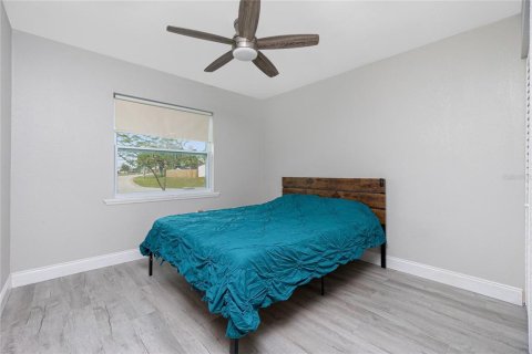 House in Port Charlotte, Florida 3 bedrooms, 132.57 sq.m. № 1648167 - photo 21