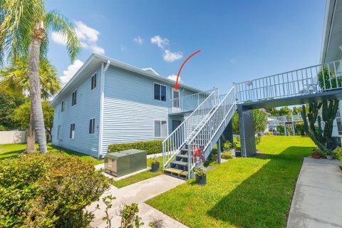 Condominio en Port St. Lucie, Florida, 2 dormitorios  № 2190243