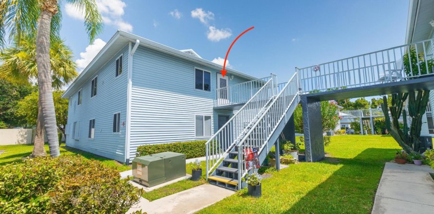 Condominio en Port St. Lucie, Florida, 2 dormitorios  № 2190243