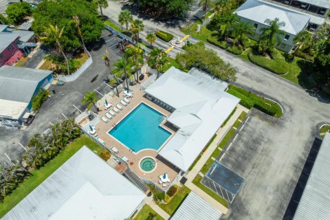 Condominio en venta en Port St. Lucie, Florida, 2 dormitorios, 88.07 m2 № 2190243 - foto 23