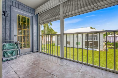 Condominio en venta en Port St. Lucie, Florida, 2 dormitorios, 88.07 m2 № 2190243 - foto 21