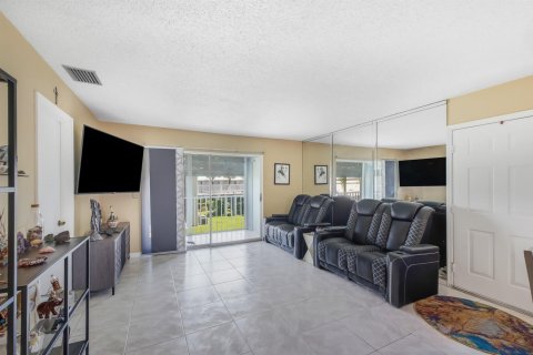 Condominio en venta en Port St. Lucie, Florida, 2 dormitorios, 88.07 m2 № 2190243 - foto 6