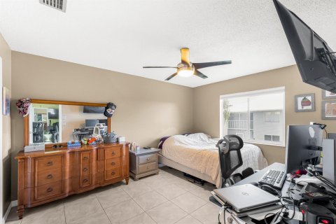 Condominio en venta en Port St. Lucie, Florida, 2 dormitorios, 88.07 m2 № 2190243 - foto 14
