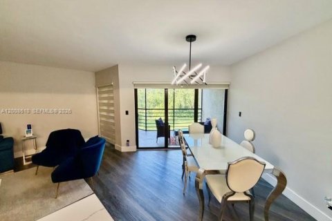 Copropriété à louer à Boca Raton, Floride: 2 chambres, 114.27 m2 № 2091259 - photo 5