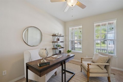 House in MAGNOLIA PARK in Sanford, Florida 4 bedrooms, 320.05 sq.m. № 2231690 - photo 7