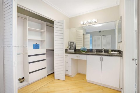Copropriété à louer à Aventura, Floride: 2 chambres, 105.54 m2 № 2025735 - photo 15