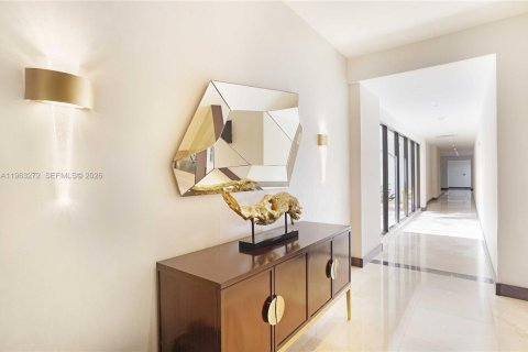 Copropriété à louer à Aventura, Floride: 2 chambres, 105.54 m2 № 2025735 - photo 30