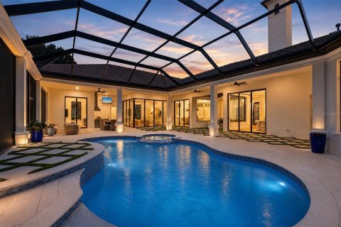 House in Sarasota, Florida 4 bedrooms, 453.08 sq.m. № 2152256 - photo 18