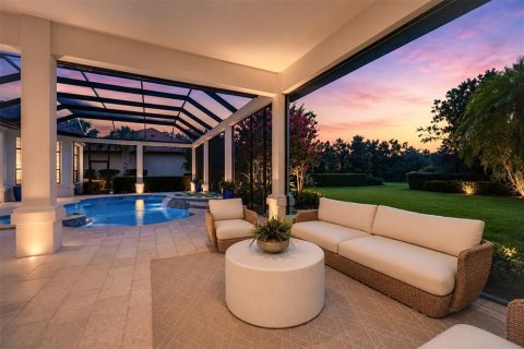 House in Sarasota, Florida 4 bedrooms, 453.08 sq.m. № 2152256 - photo 14