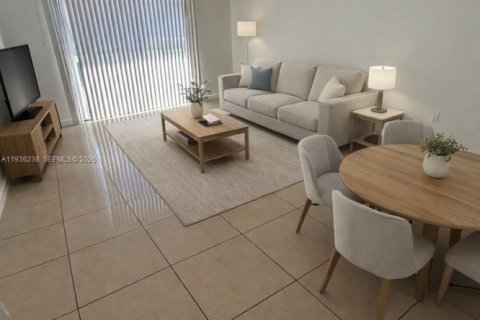 Condo in Miami, Florida, 1 bedroom  № 1994263 - photo 1