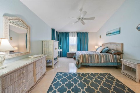 House in Punta Gorda, Florida 2 bedrooms, 131.09 sq.m. № 1553315 - photo 22