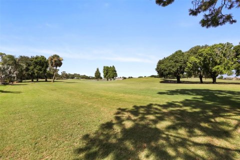 House in Tavares, Florida 3 bedrooms, 200.3 sq.m. № 2236085 - photo 30