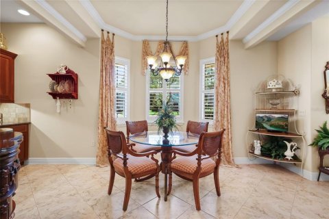House in Tavares, Florida 3 bedrooms, 200.3 sq.m. № 2236085 - photo 9