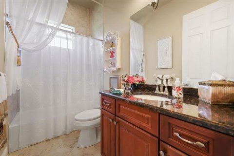 House in Tavares, Florida 3 bedrooms, 200.3 sq.m. № 2236085 - photo 23