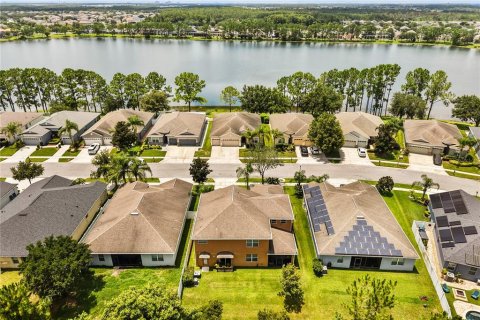 House in Orlando, Florida 4 bedrooms, 249.35 sq.m. № 1836860 - photo 17