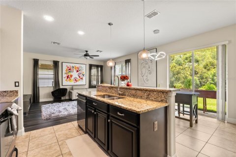 House in Orlando, Florida 4 bedrooms, 249.35 sq.m. № 1836860 - photo 3