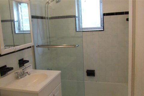 Снять в аренду кондоминиум в Майами-Бич, Флорида 36.23м2, № 2069443 - фото 5