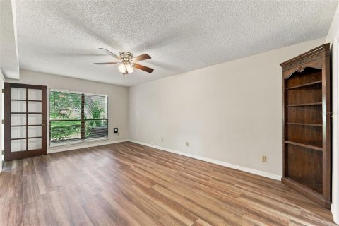 Condominio en venta en Longwood, Florida, 3 dormitorios, 180.88 m2 № 2384326 - foto 16